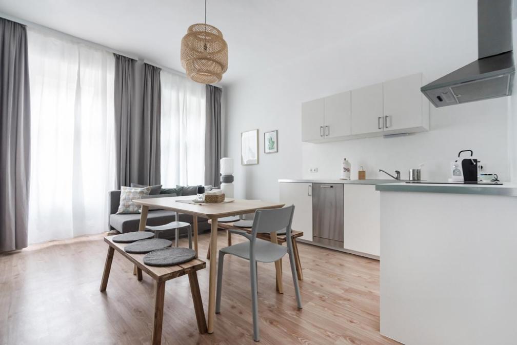 Caring Family Close To The Center Apartment Wien